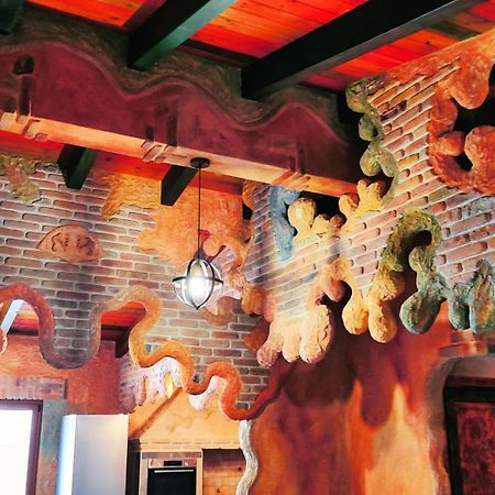 Casa Gaudi - House & Rooms 特乌拉达 外观 照片