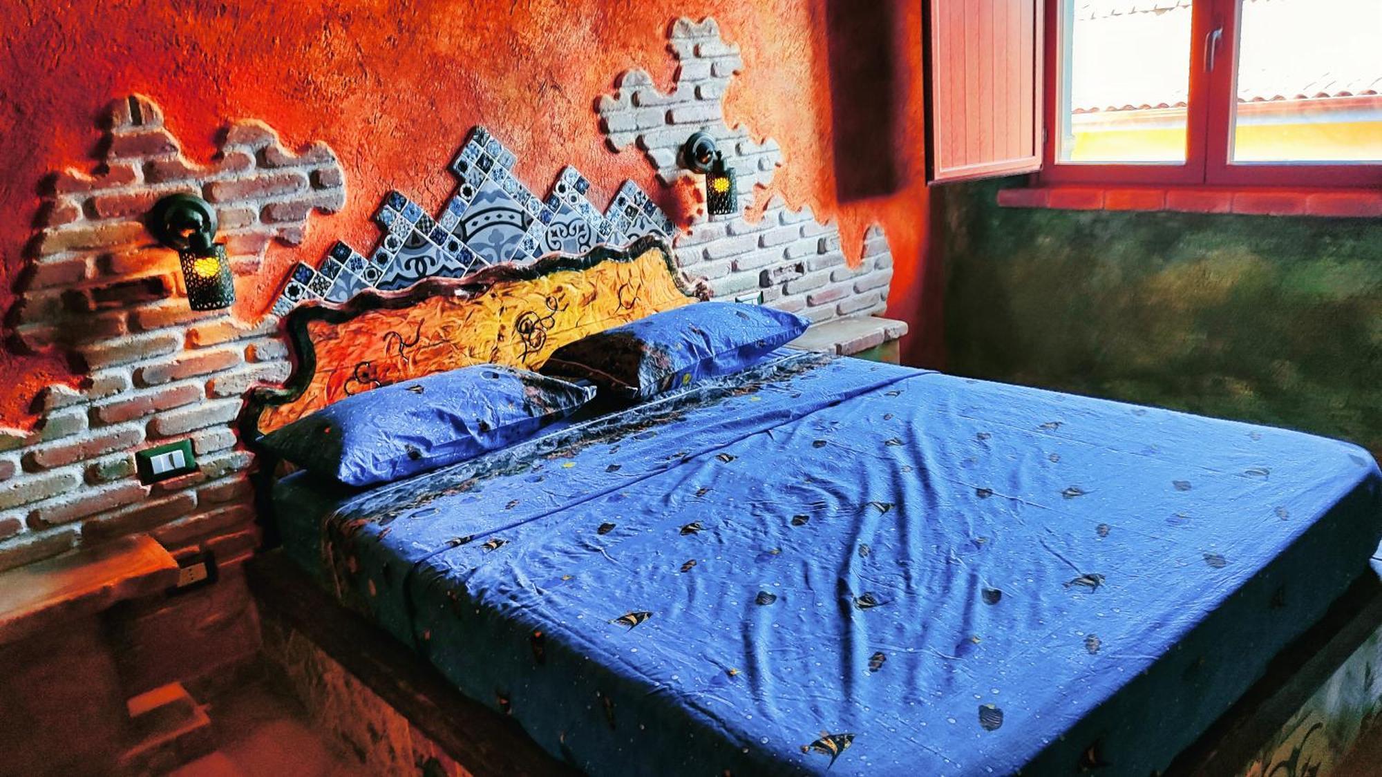 Casa Gaudi - House & Rooms 特乌拉达 外观 照片
